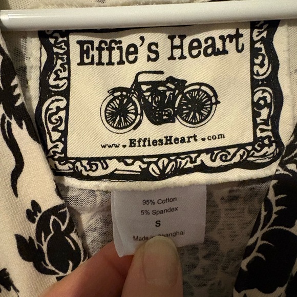 Effie’s Heart short sleeve knee length dress - Picture 3 of 6